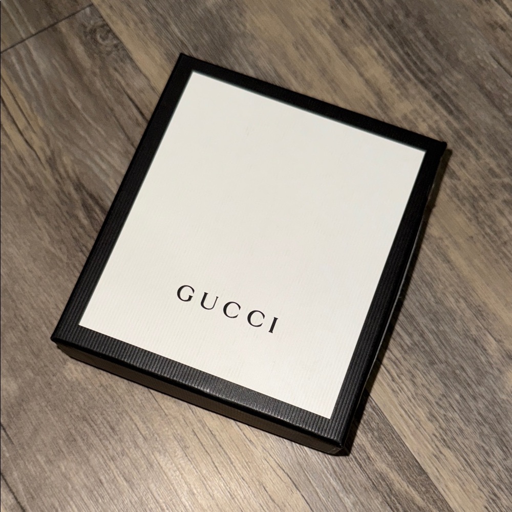 Gucci White and Black Branded Box